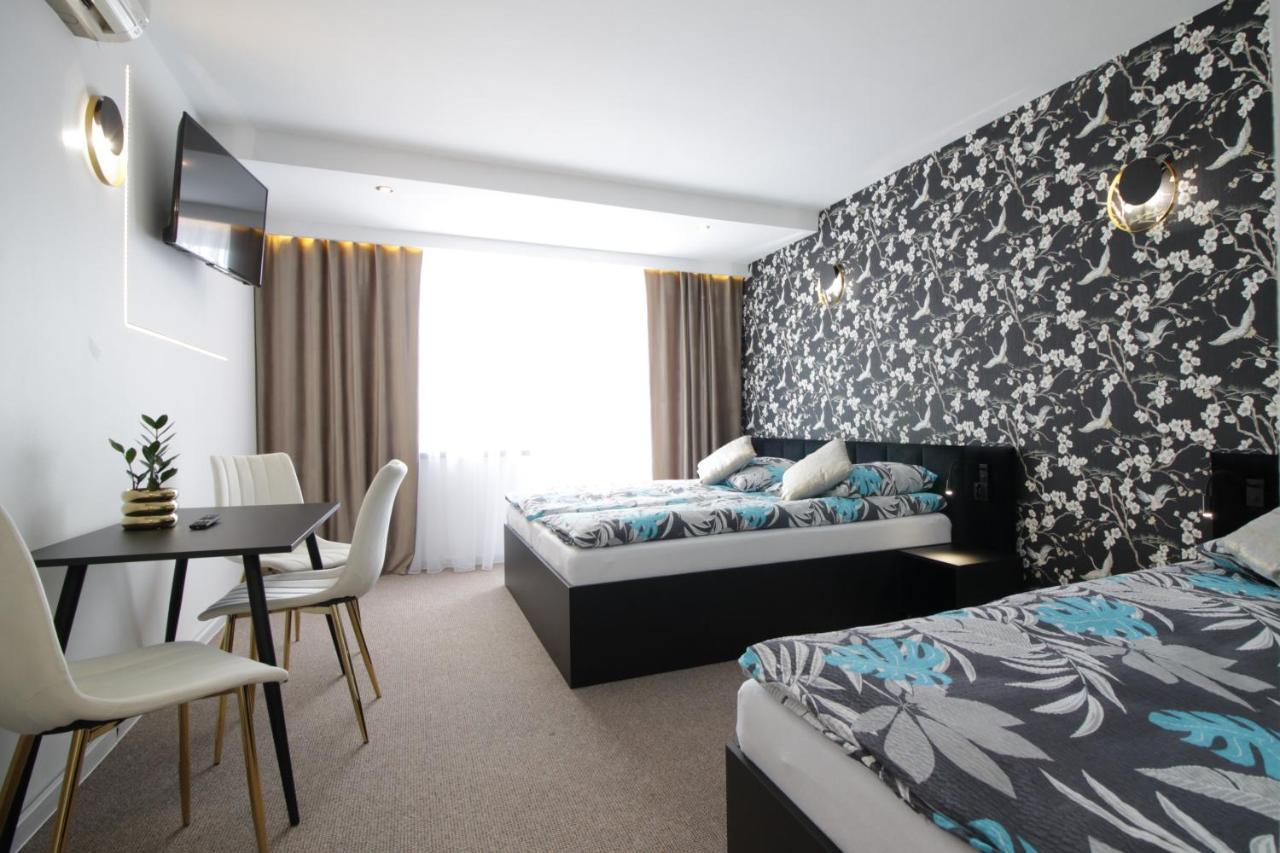 Motel Na Zbojeckiej Skawa Esterno foto