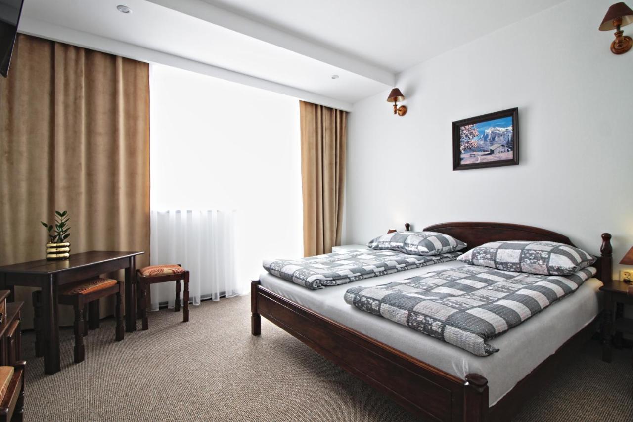 Motel Na Zbojeckiej Skawa Esterno foto